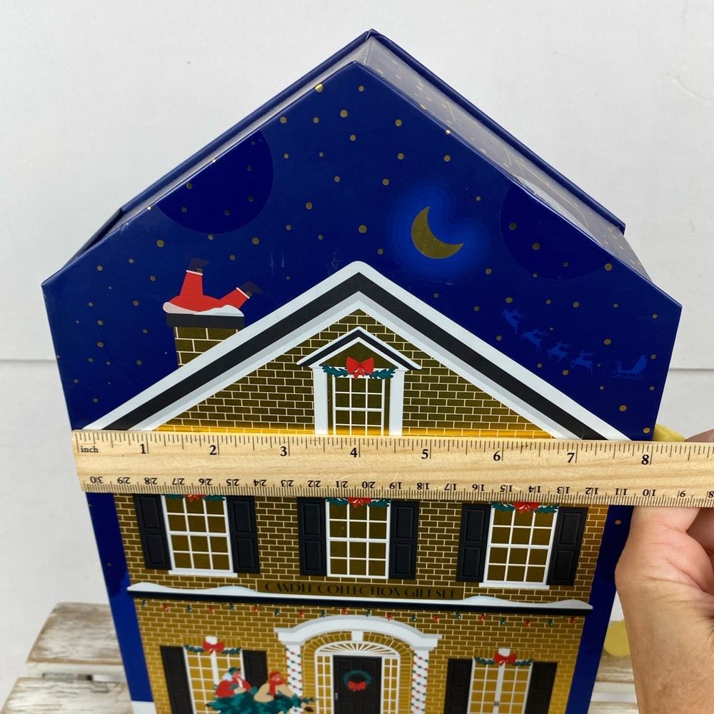 holiday themed Candle for Every Room Gift Set house-shaped box - Picture 14 of 16